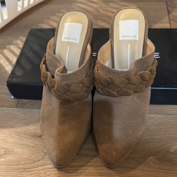 Dolce Vita Women's Brown Suede Mules - Picture 1 of 2